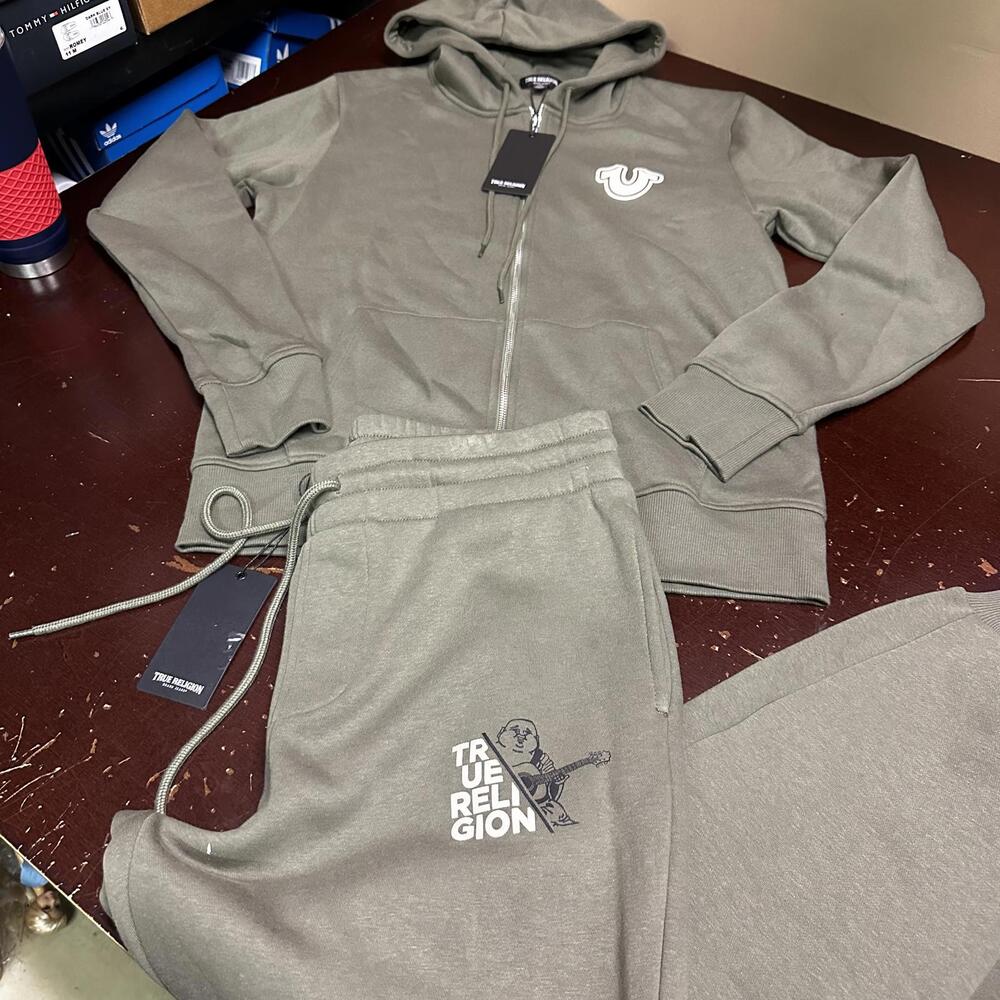 True religion, men’s olive green pullover hoodie, sweatsuit large - Picture 4 of 7
